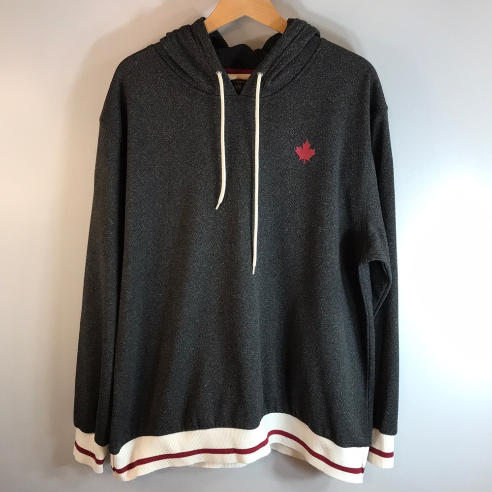 Mountain Ridge Canadian Hoodie Size XL NWOT